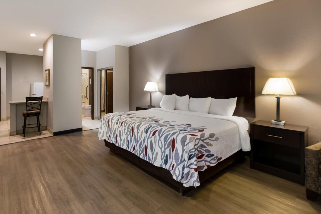 Red Roof Inn Pecos Bagian luar foto