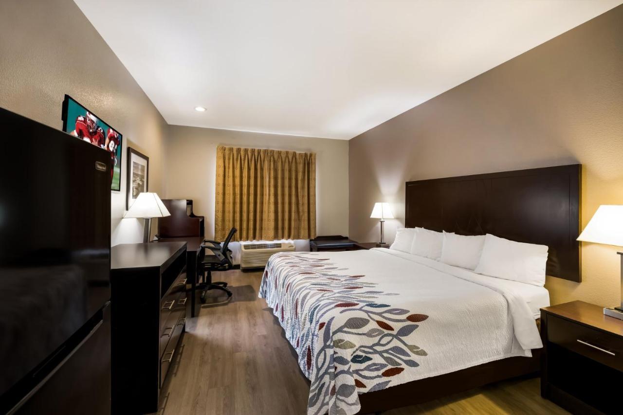 Red Roof Inn Pecos Bagian luar foto